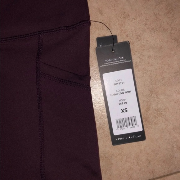 Yogalicious short leggings with pockets - Picture 2 of 6